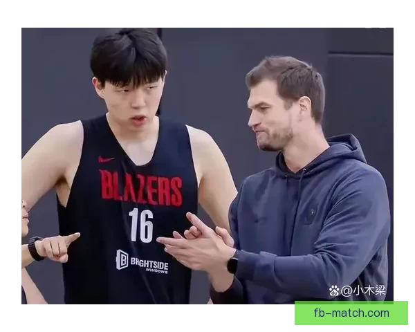 12.6秒关键绝杀杨瀚森奋力拼搏手臂血痕显现笑容依旧灿烂